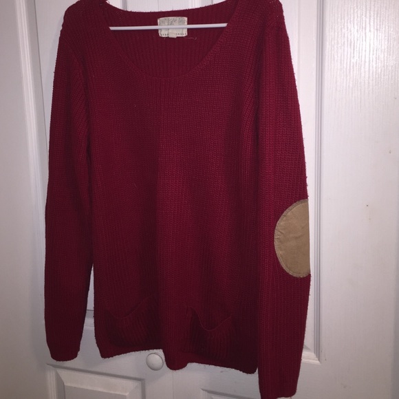 Deborah Morgan red sweater - Picture 2 of 4