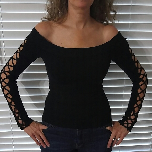 Long Sleeve off sholder top