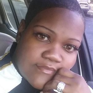 Meet your Posher, Aisha