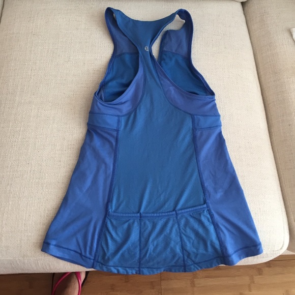 Lululemon triathlon tank. Blue. Perfect condition - Picture 2 of 3