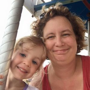 Meet your Posher, Carrie