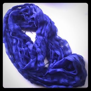 Blue "checked" infinity scarf