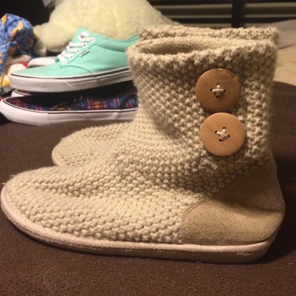 Tan boots