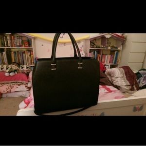 H&M black hand bag