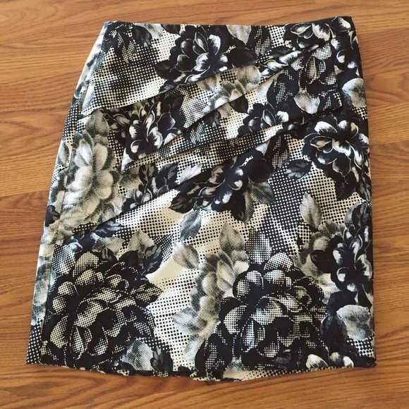 Black and white flowered skirt