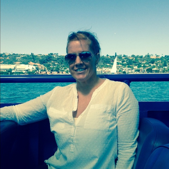 Meet your Posher, Christine - Picture 1 of 1