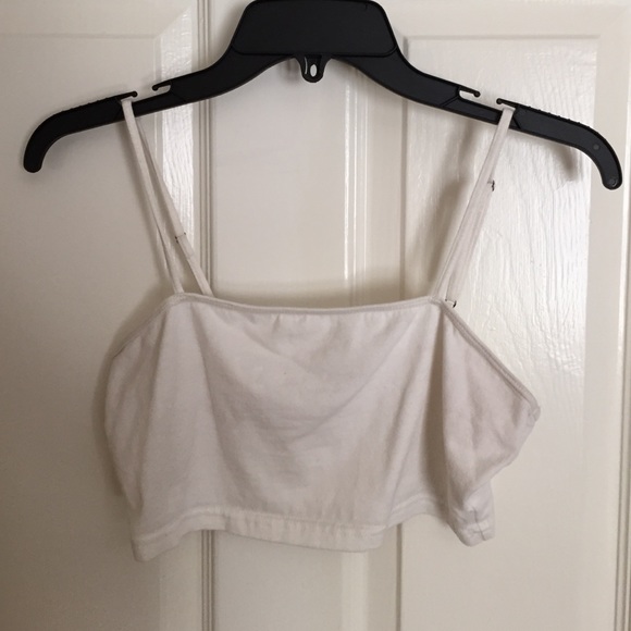 white cropped under shirt