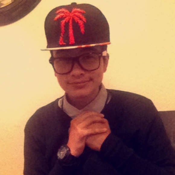 Meet your Posher, Papi - Picture 1 of 1