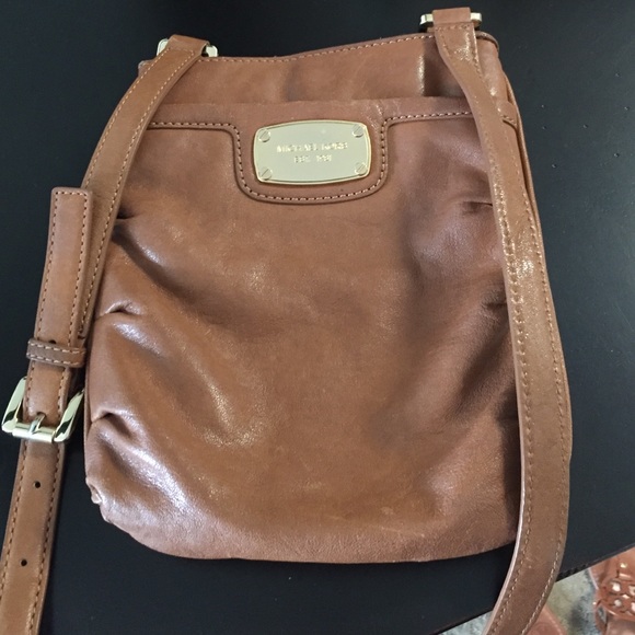 Cross body Michael Kors bag in Cognac