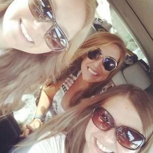 Meet your Posher, Alicia