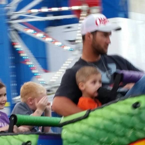 Meet your Posher, Kara - Picture 1 of 1