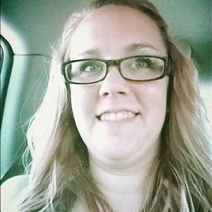 Meet your Posher, Briana