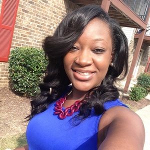 Meet your Posher, Juana