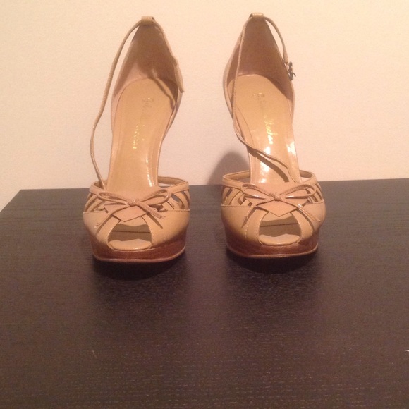 Very slightly worn Gabriella Rocha heels