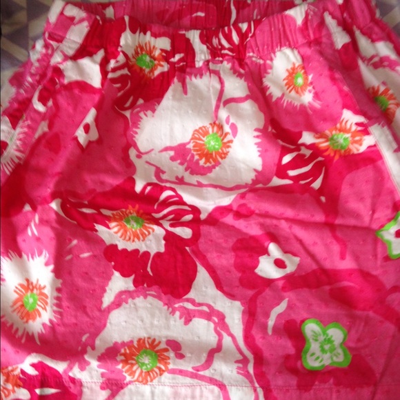 Small Lilly Pulitzer floral skirt