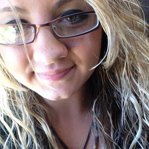 Meet your Posher, Skye