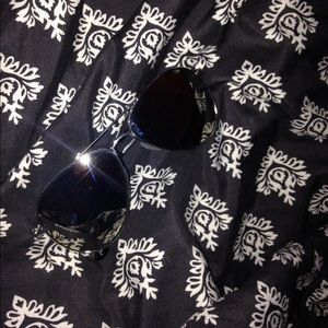 aviator style sliver smoked sunglasses.