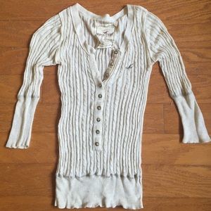 Knit buttoned top