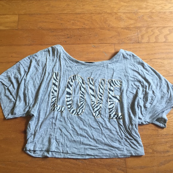 Flowy LOVE crop top