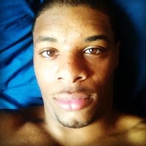 Meet your Posher, Deandre