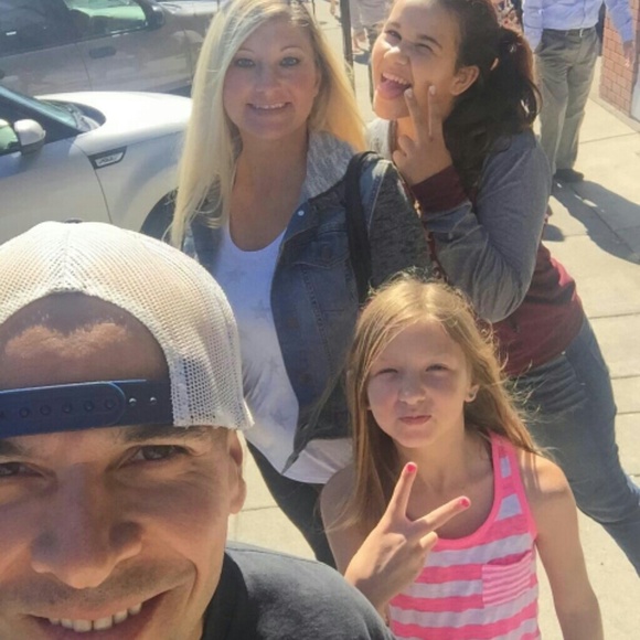 Meet your Posher, Stacy - Picture 1 of 1