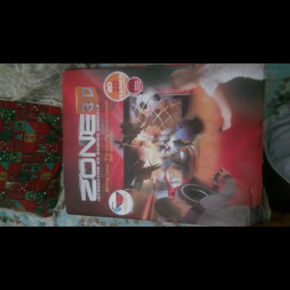 Zone interactive 3d gaming console - Picture 1 of 4