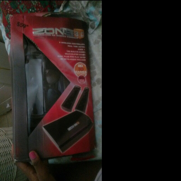 Zone interactive 3d gaming console - Picture 4 of 4