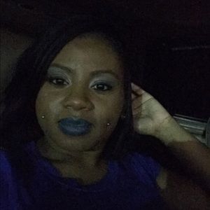 Meet your Posher, Sasha