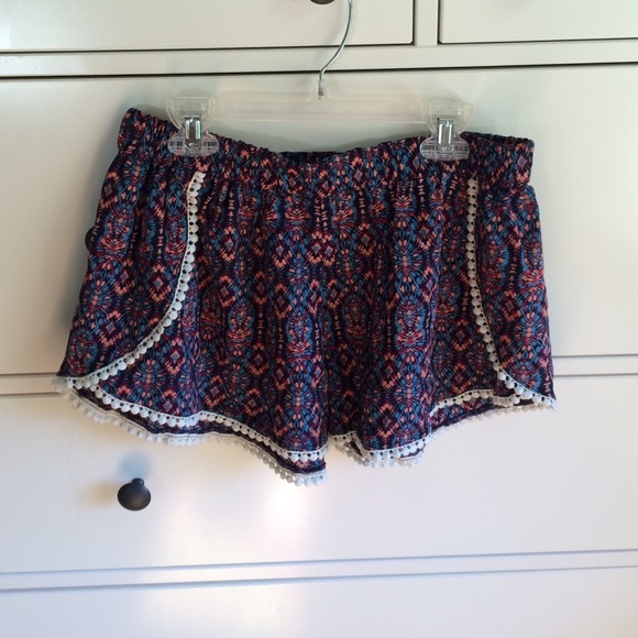 Patterned shorts