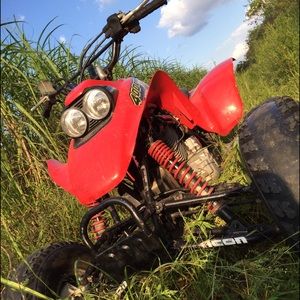 Meet your Posher, Derek