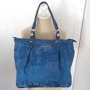 Coach Signature Horse & Carriage purse in teal