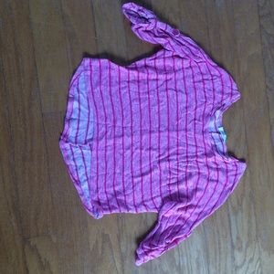 Knit pink crop top with frocket