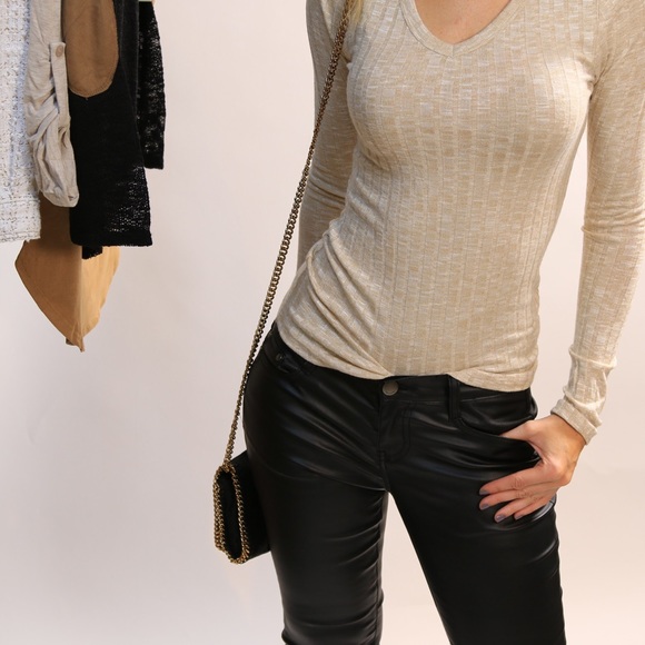 SOLD Black Faux Leather Skinny Pants - Picture 4 of 4