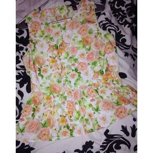 'garden party' floral peplum top.