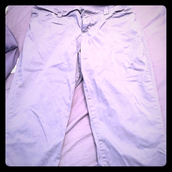 Light grey capris from lee natural fit - Picture 1 of 1