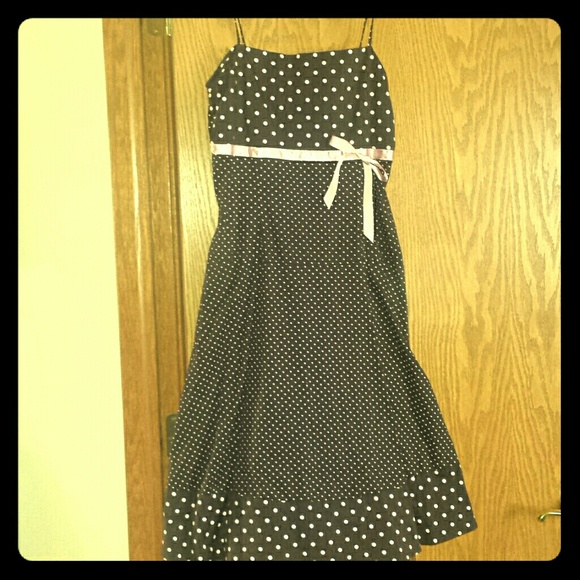 Brown and pink party dress