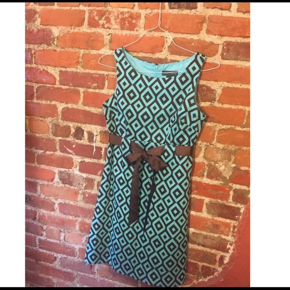 Jessica Howard Sz 6 EUC mint brown dress