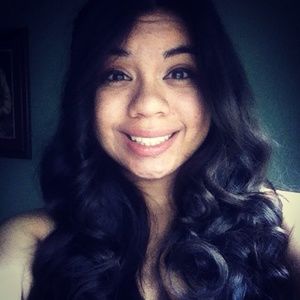 Meet your Posher, Daniela