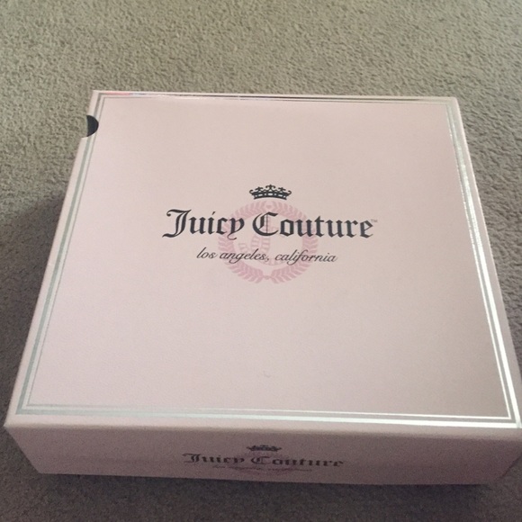 Juicy couture grey boots size 6. Never worn.