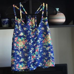 Floral tank