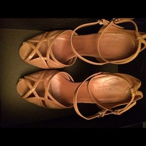GUGGI 100% Authentic, Suede Sandal in Tan-Size 6