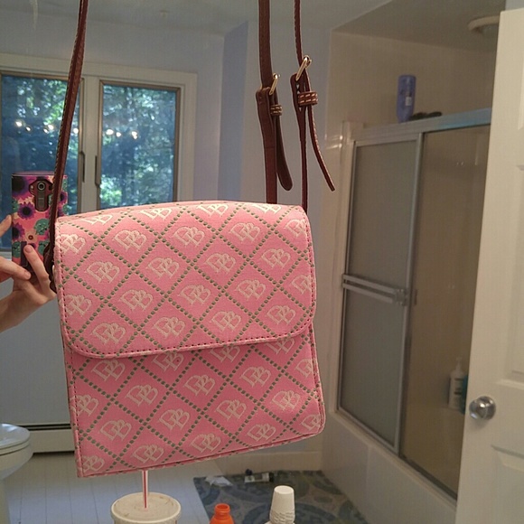 Pink Dooney and Bourke bag NEVER USED