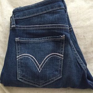 Levis jeans