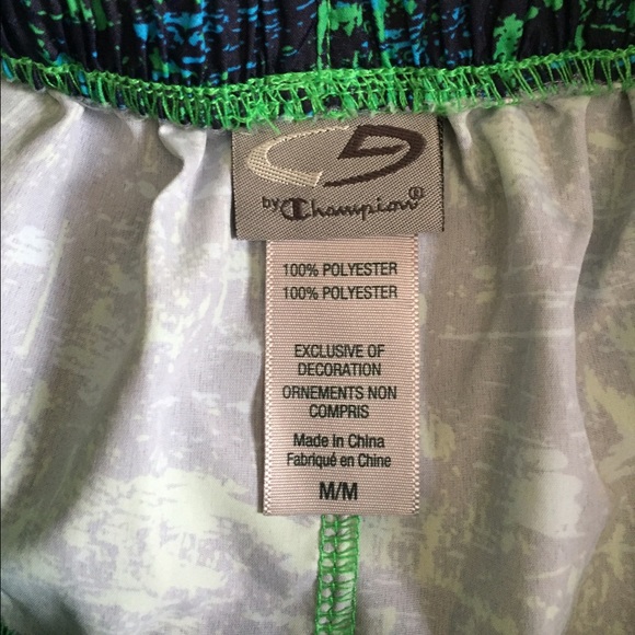 🚫SOLD IN BUNDLE!🚫Cute and unique work out shorts - Picture 4 of 4