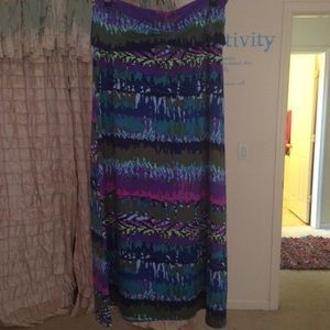 Multi colored maxi
