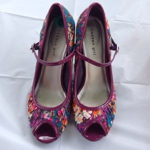 Madden girl, New shoes, barely worn!