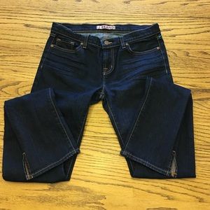 J Brand pencil split leg jeans. Dark blue.