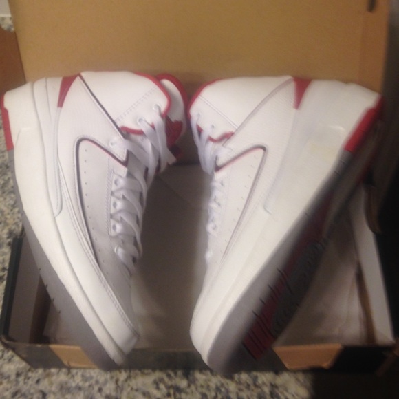 Retro 2 - Picture 2 of 2