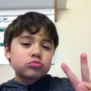 Meet your Posher, Dionila