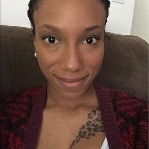 Meet your Posher, Shaunakay